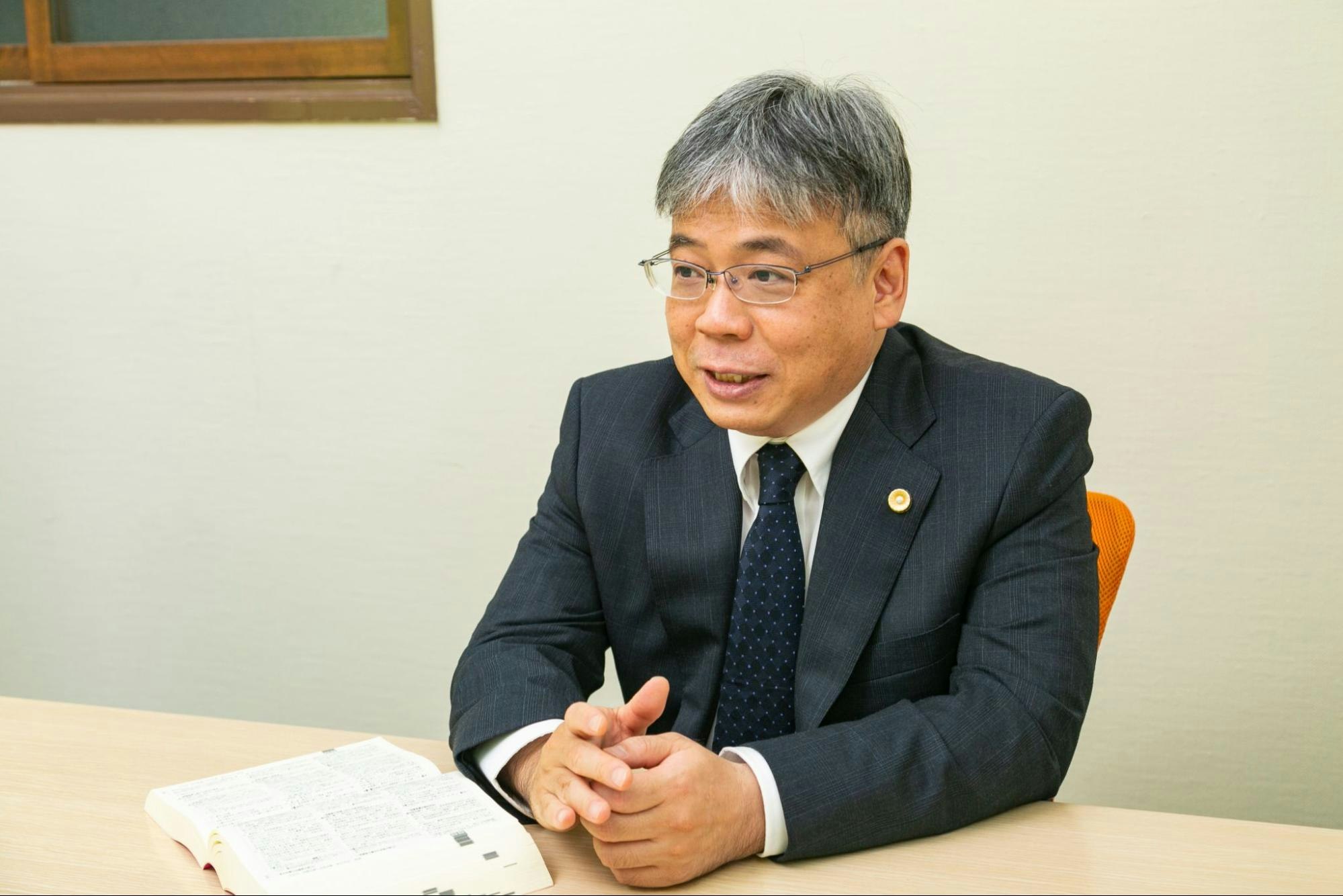ココナラ法律相談      小林 正幸弁護士大事故に遭った経験から弁護士へ。当事者の気持ちに寄り添い、交通事故や離婚問題を解決へ導く受付時間対応体制対応地域受付時間対応地域